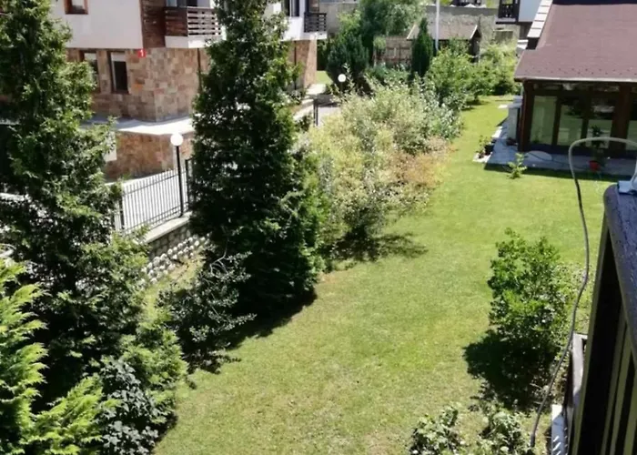 локация и уют Apartment